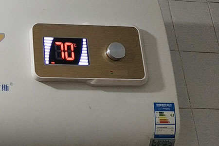 电热水器指示灯亮着但不加热